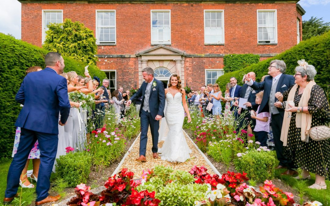 CARL & DANIELLE – DOVECLIFF HALL HOTEL